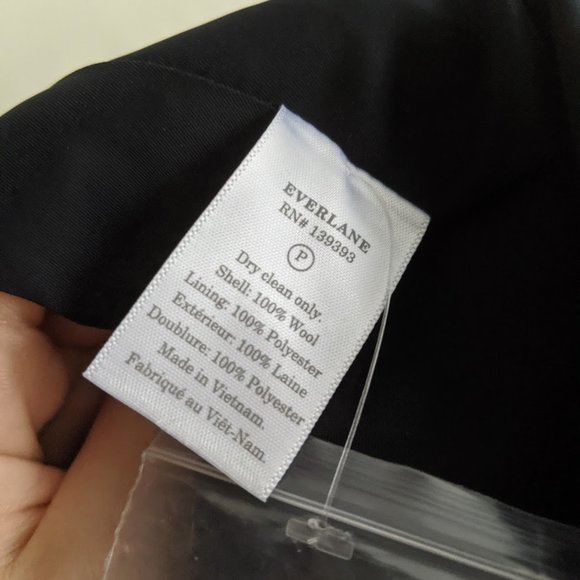 Everlane GoWeave Classic Blazer - Picture 7 of 7
